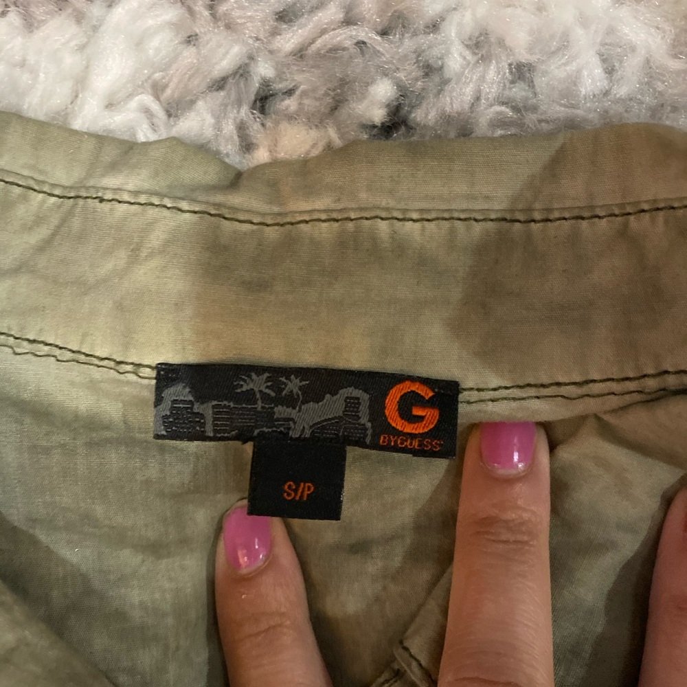 Button down Top - Picture 2 of 2